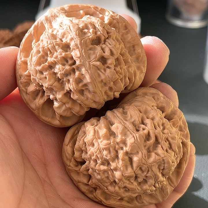 文玩核桃把件1号麒麟纹官帽