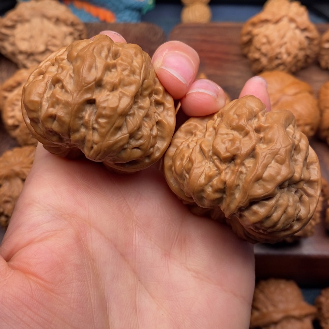 文玩核桃把件44四开背肌肉大肥蛙，精配毕业对