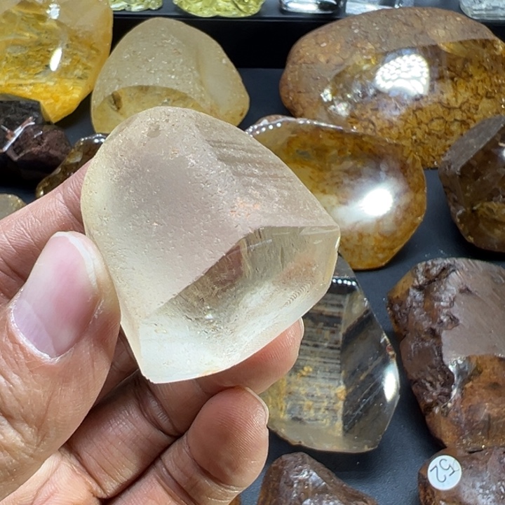 水晶大型摆件（非配饰）未镶嵌