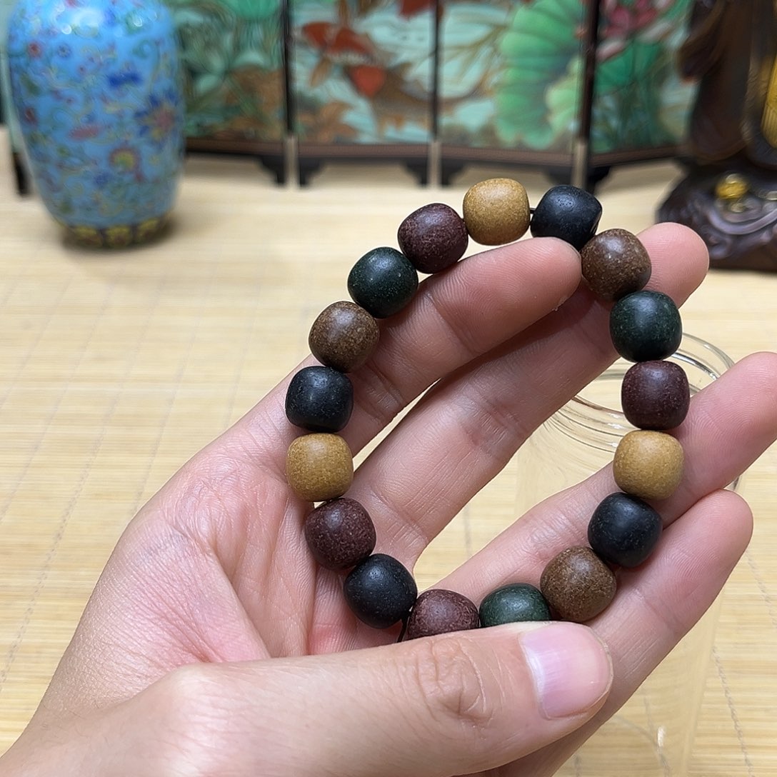 滴血莲花菩提吊坠