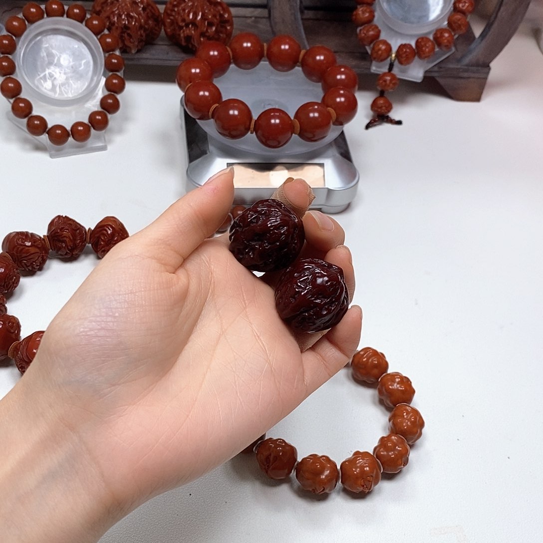 橄榄核把件老**丝核桃核桃