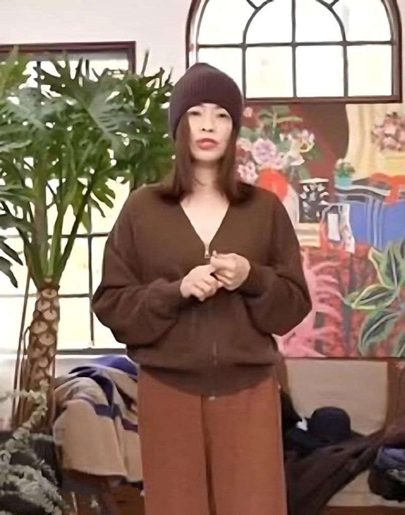 【阿黛】“成套美”拉链开衫