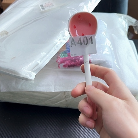 摆件…………………………………………………………