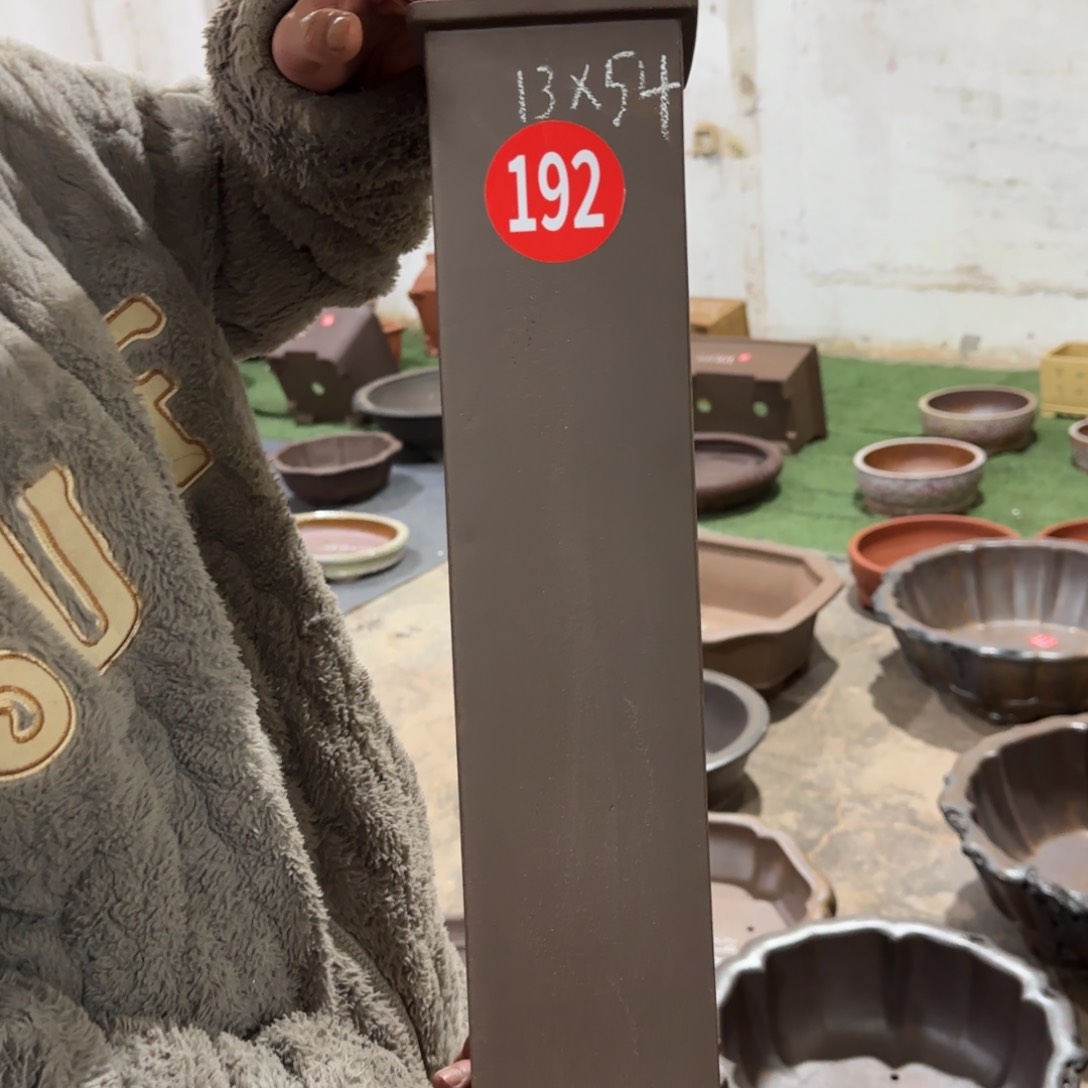 紫砂花盆呜呜呜呜