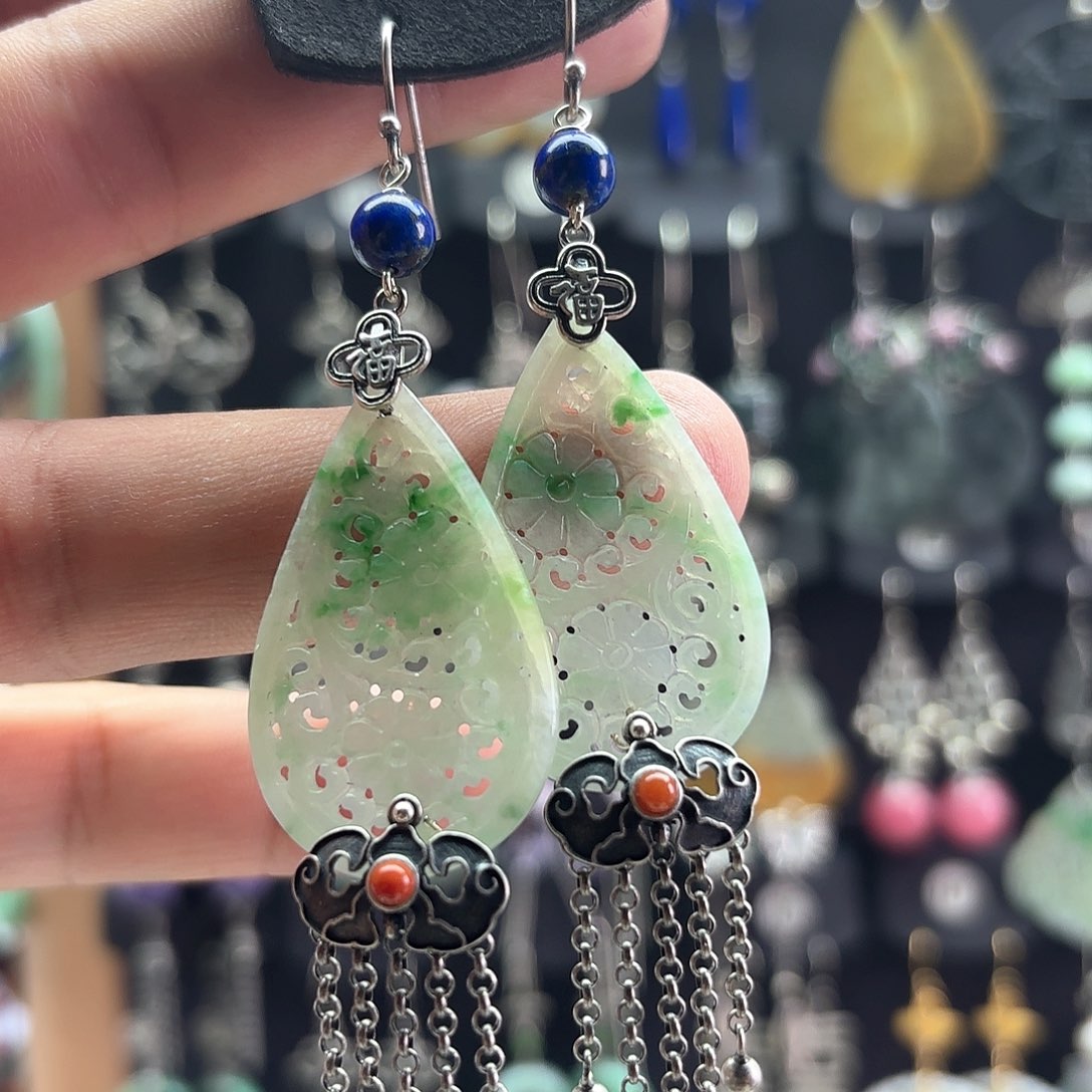 翡翠银S925镶嵌耳饰九**玥