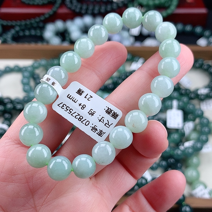 翡翠未镶嵌毛衣链