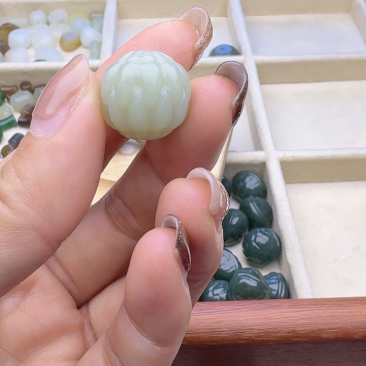 橘***子和田玉（糖玉）未镶嵌车挂