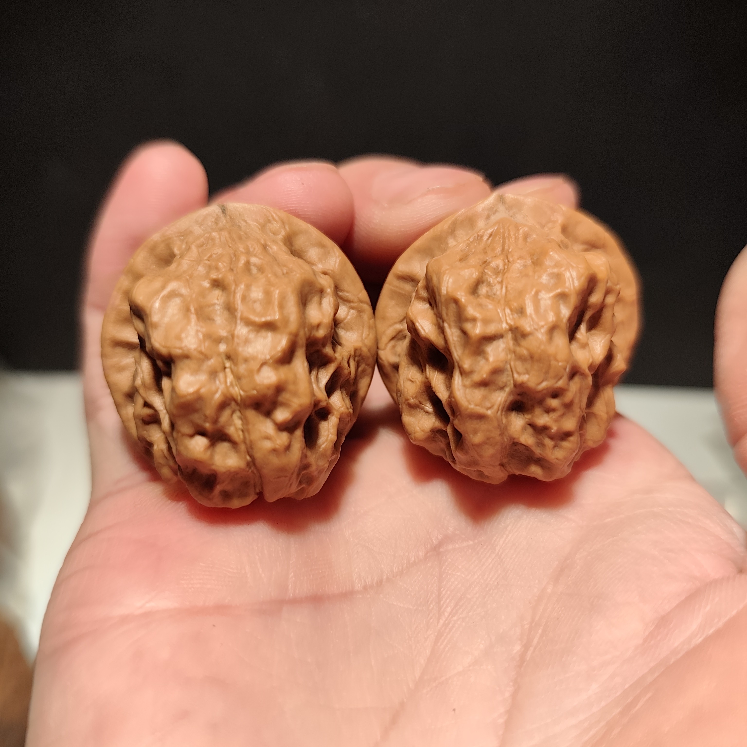 069号35云南铁核桃手捻蛤蟆头带阴皮微磕