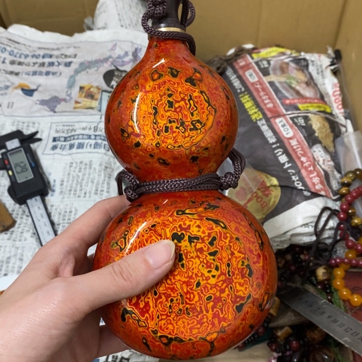 瓷片哈中古工艺品一件