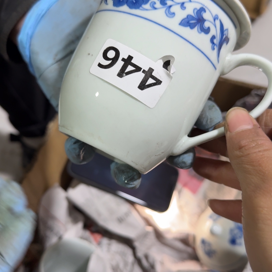 石****茶盏我想和我朋友在贵阳