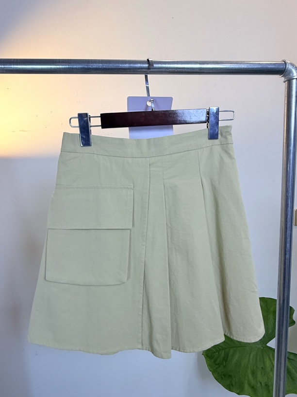 朗文系列浅卡其超百搭半身裙