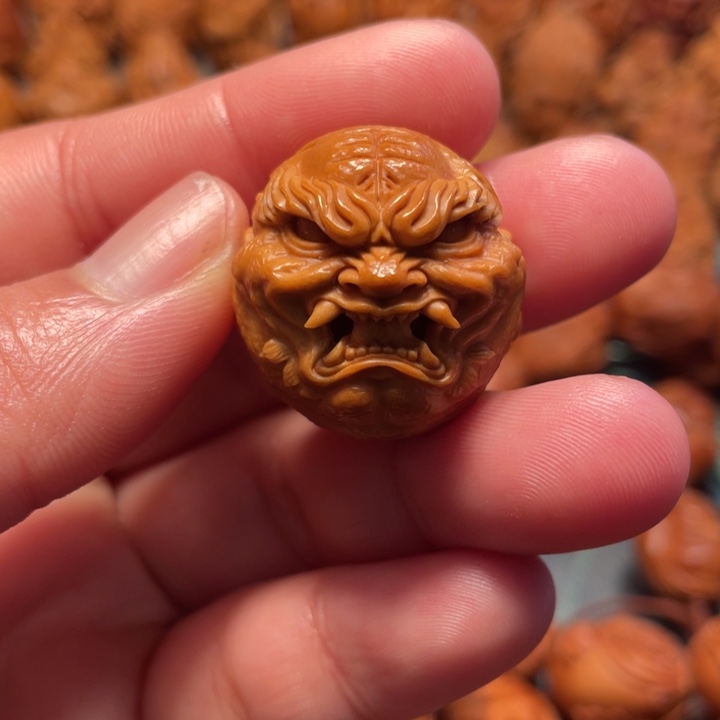 【闪购商品】橄榄核手串/手链虎恶僧。