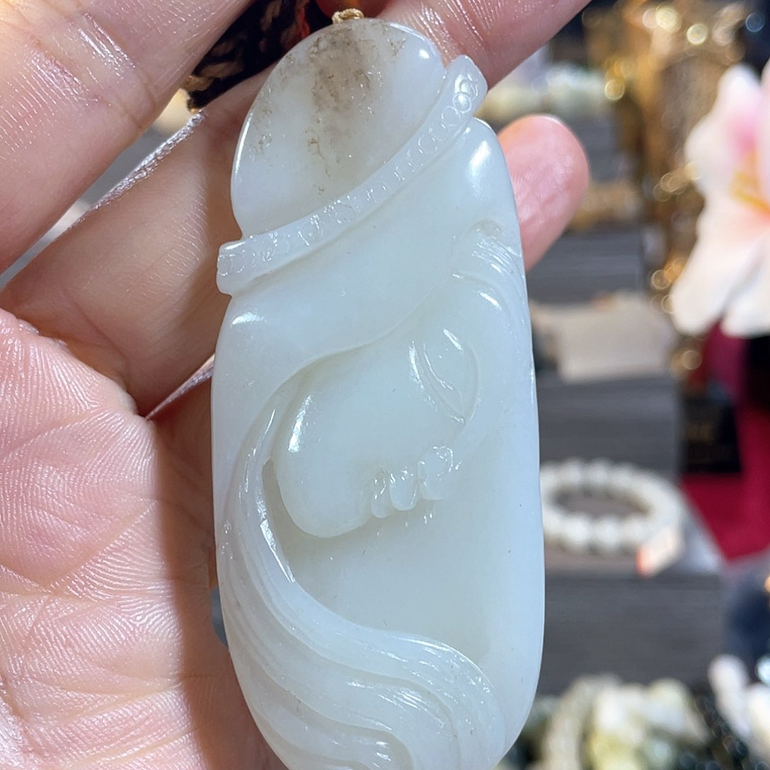 和田玉颈饰未镶嵌