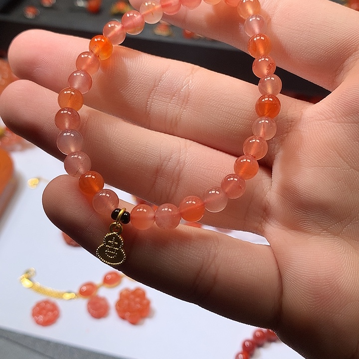 南红玛瑙未镶嵌手链