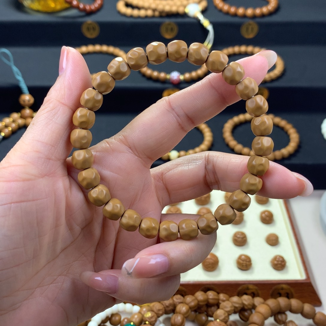 ꧁***꧂猴头核桃手串猴头核桃原皮原色奶酪全品