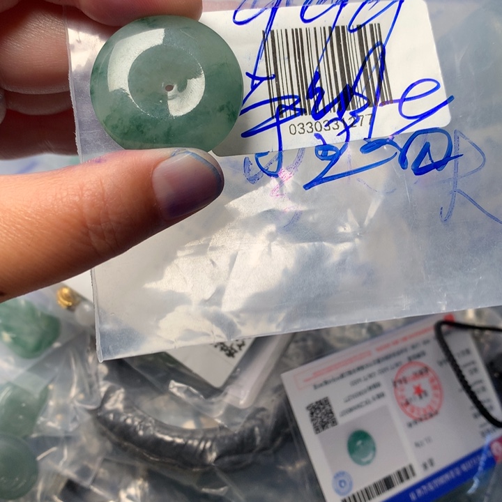 定制翡翠未镶嵌守*者