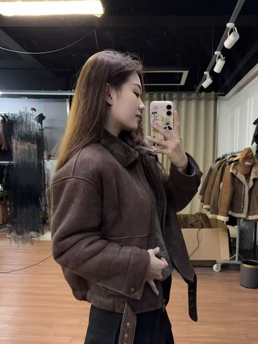 梵歌薇《冬季上新》巴家荔纹复古磨面美利奴皮毛一体卡图斯女装皮草