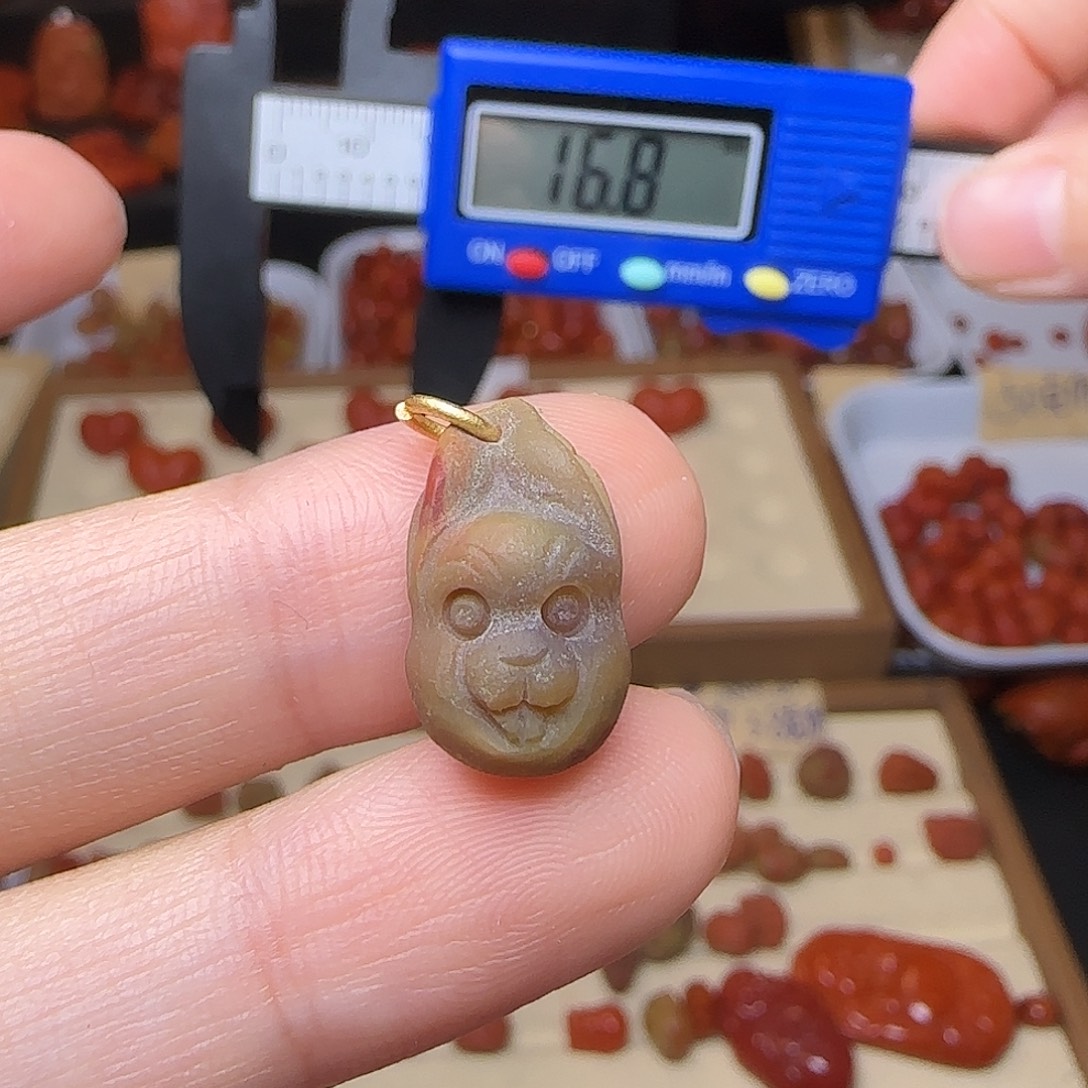 南红玛瑙未镶嵌吊坠(不含链)