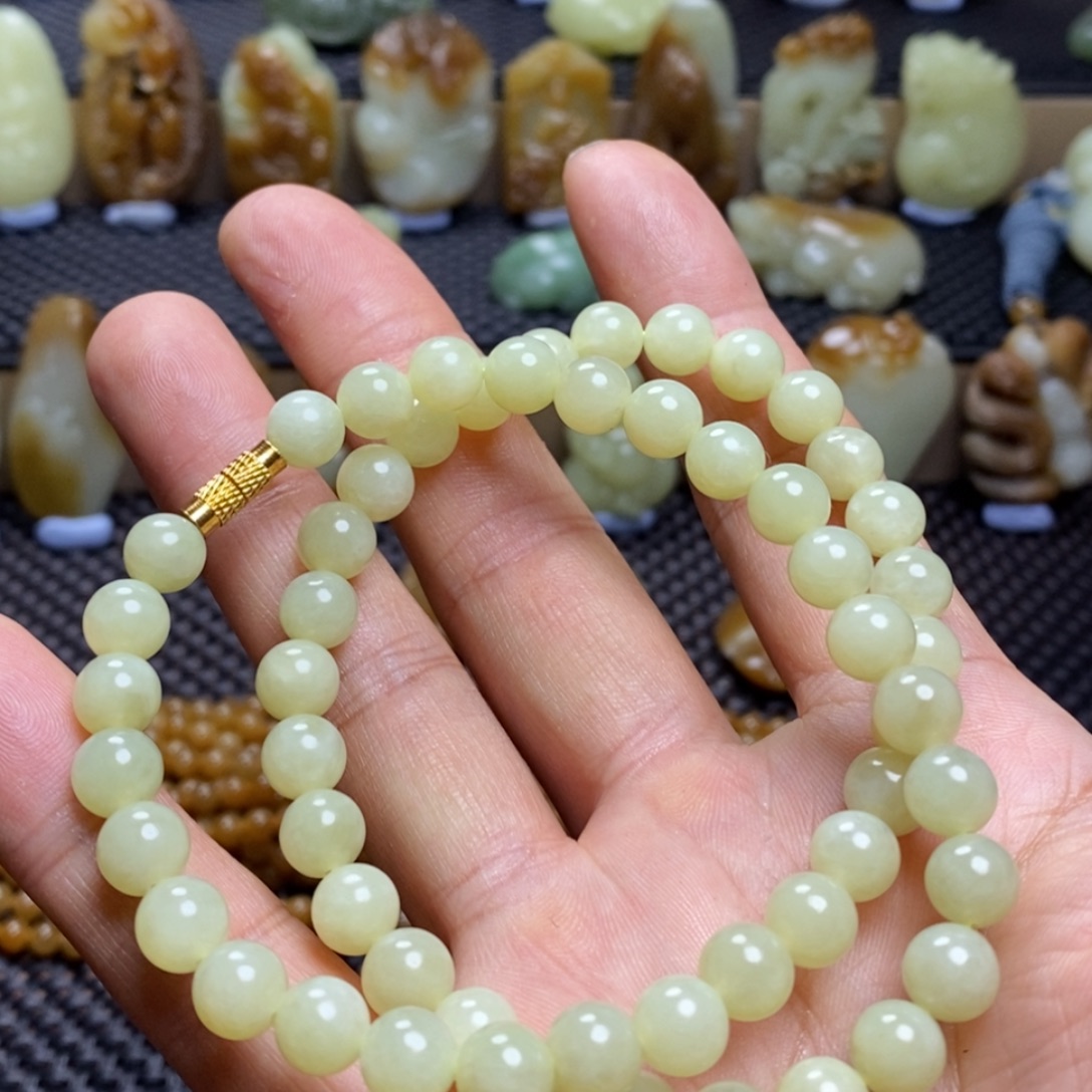 和田玉未镶嵌吊坠(不含链)