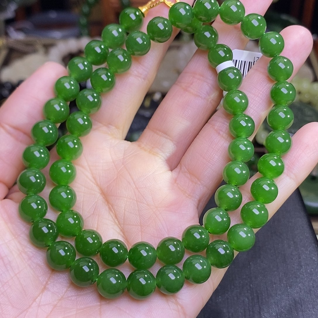 和田玉未镶嵌碧玉辣绿项链收藏约8MM18.K 金