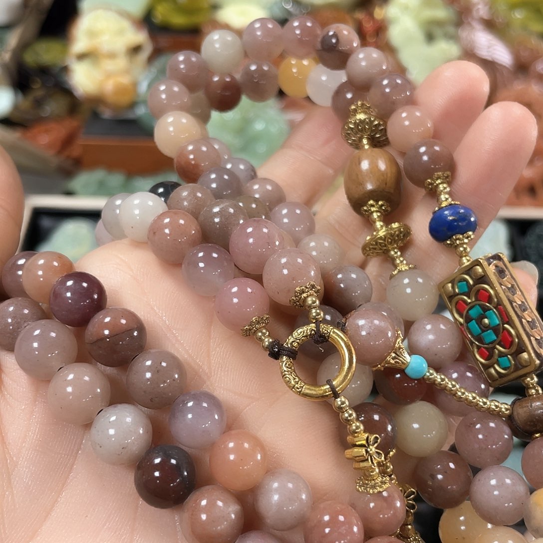 石英质玉颈饰合金邯****家