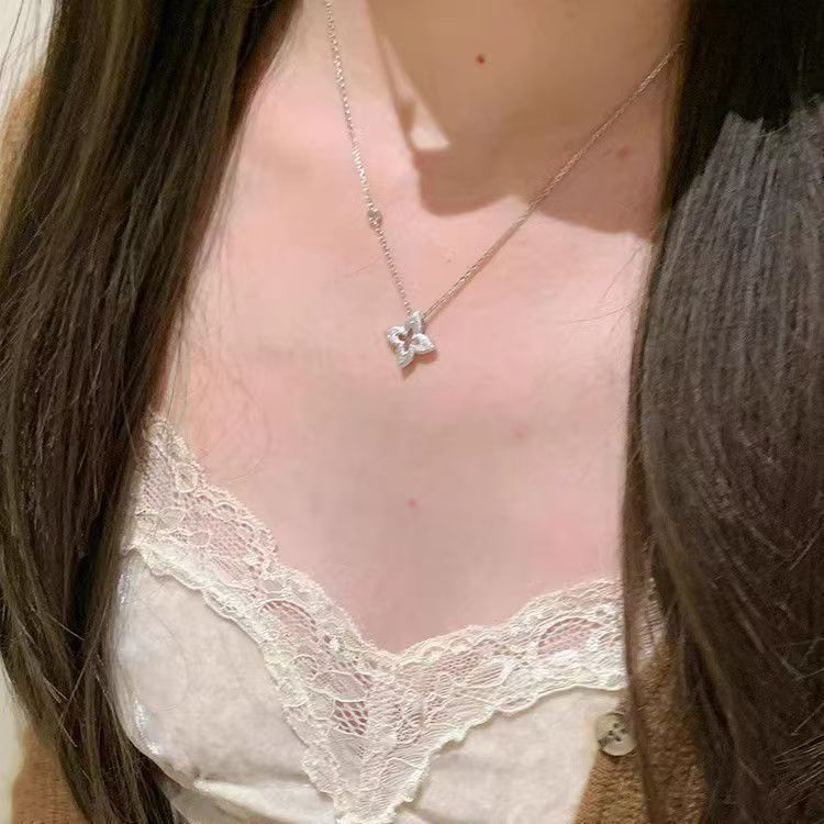 坠链均925银 足银925 四叶花项链 生日礼物送老婆/送女朋友