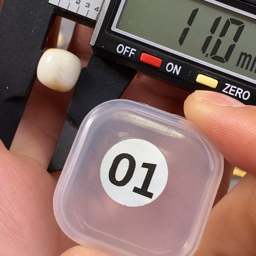 琥珀裸石未镶嵌微瑕