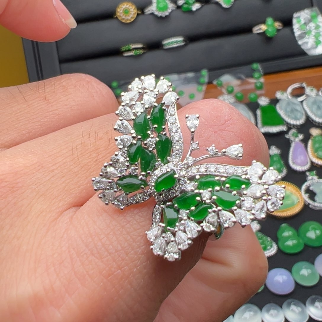 翡翠颈饰18K金镶嵌两用款13个随形