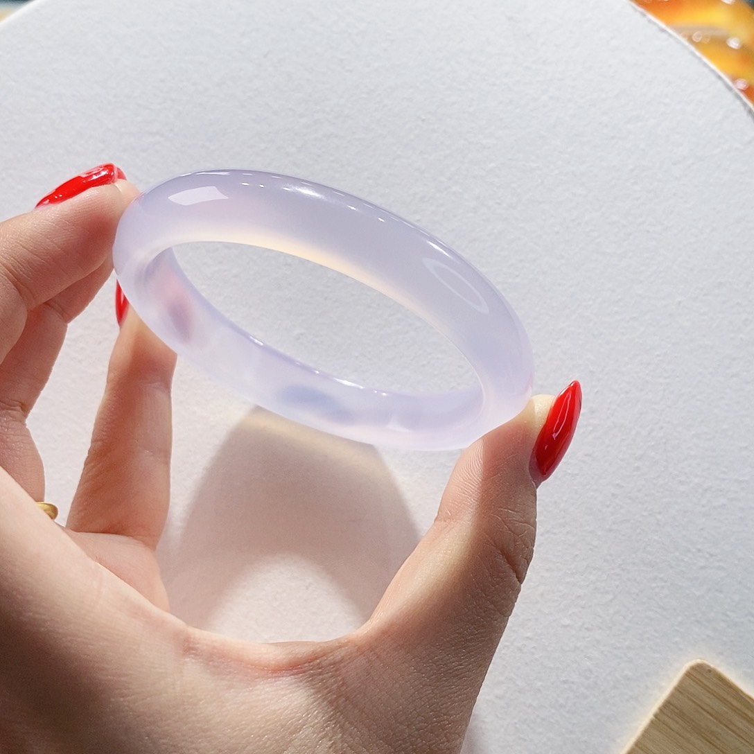 玛瑙/玉髓手镯未镶嵌56.5