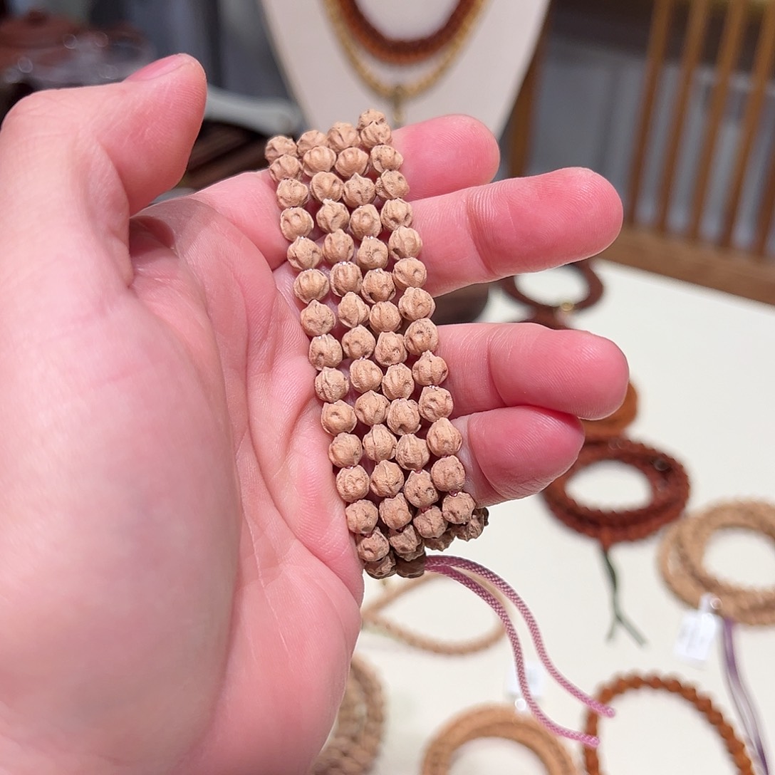 东***村柏香籽/百香籽吊坠