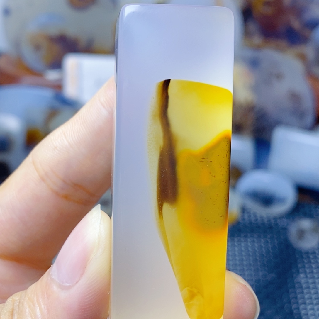 玛瑙/玉髓未镶嵌珠宝奇石