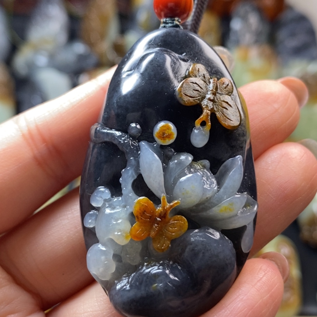 和田玉未镶嵌挂件