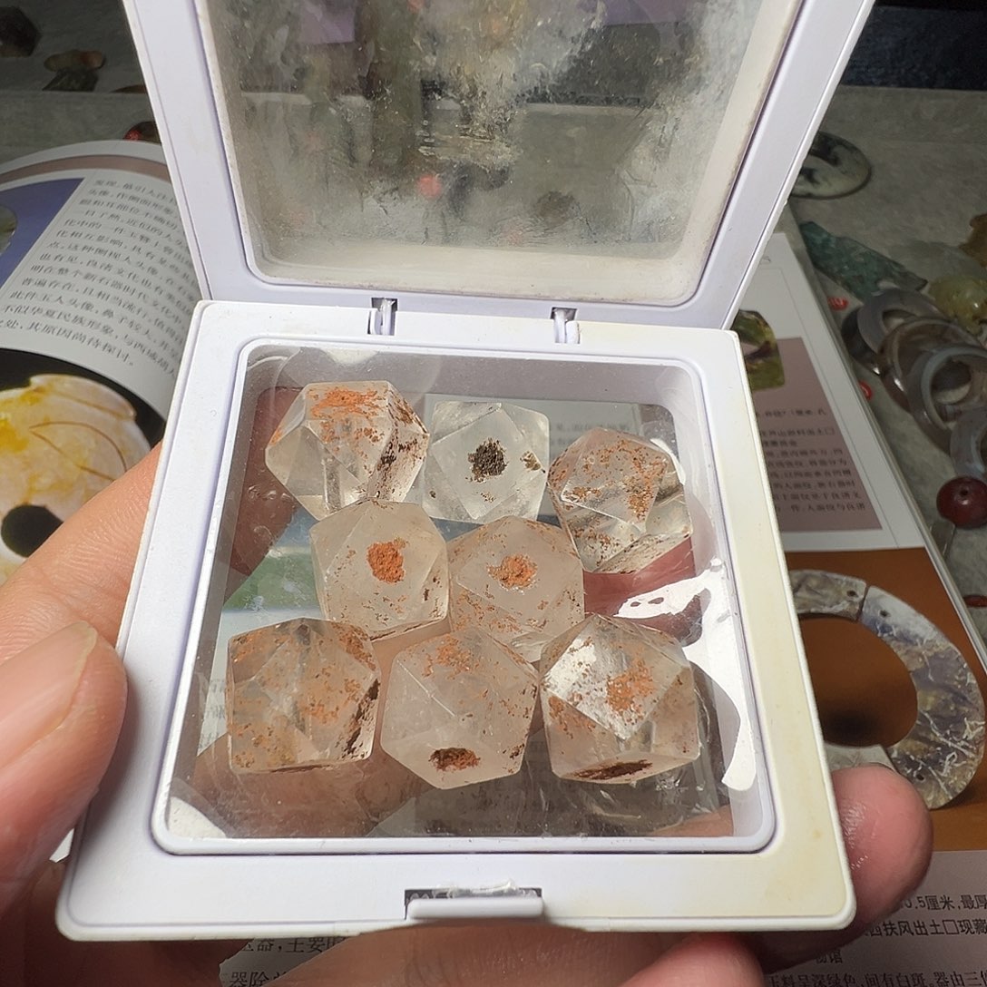 鸽***吻瓷器及瓷器及陶器