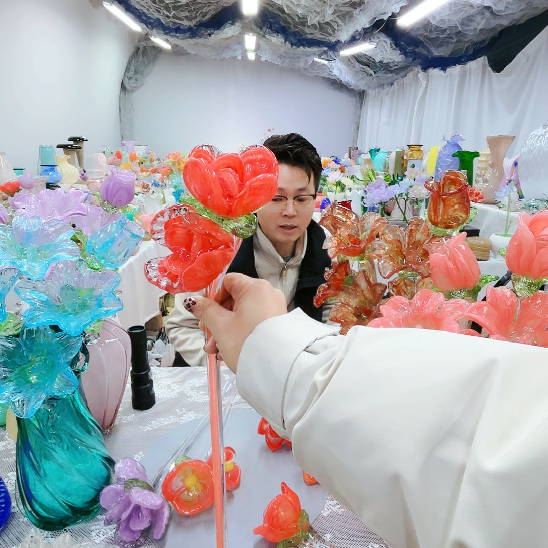 1 朵福利不退不换琉璃艺术品