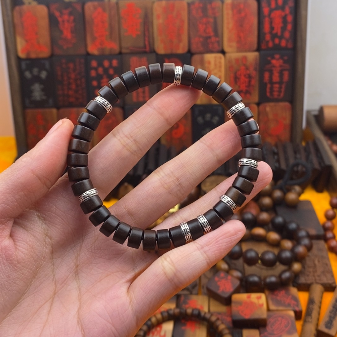 枣木雷击枣木雷焦玉化