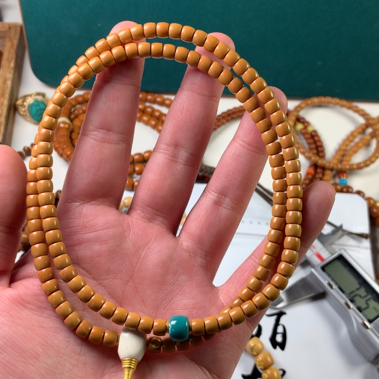 【闪购商品】橄榄核吊坠222457575858