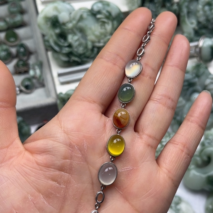 蛇纹石玉手链未镶嵌