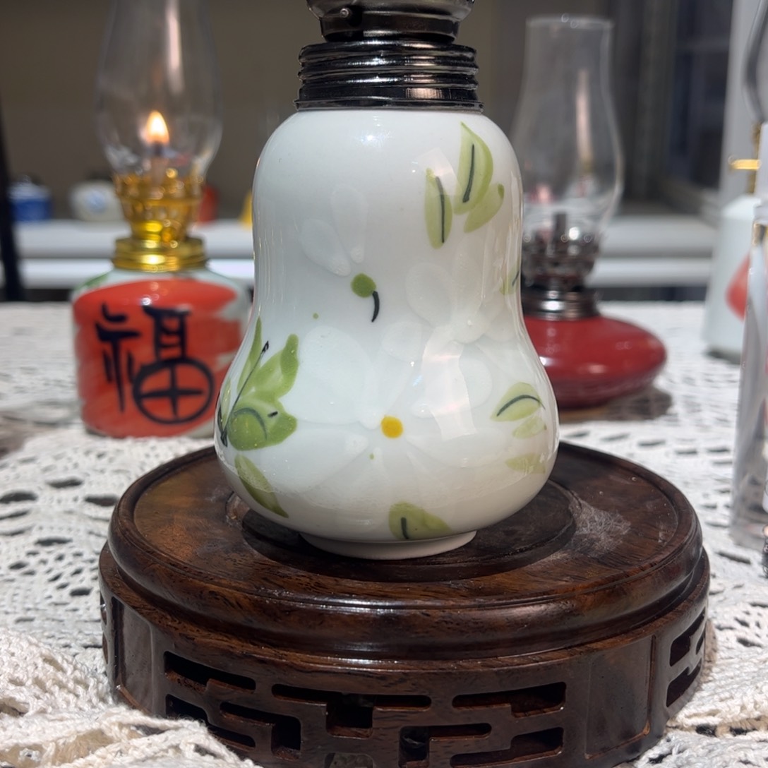 摆件景德镇陶瓷香薰灯