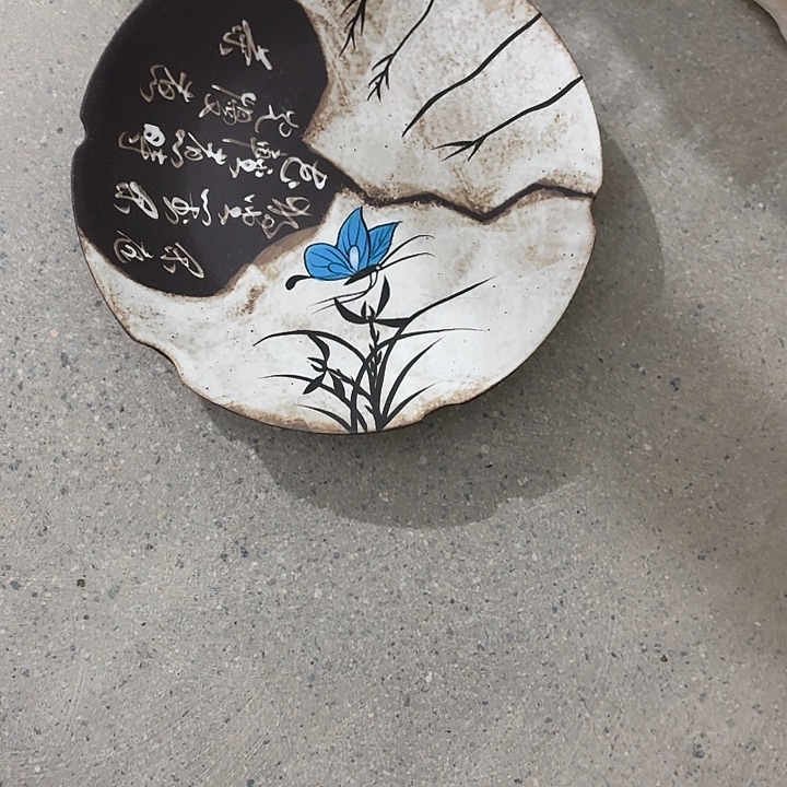 你奶奶们吗你默默默默吗