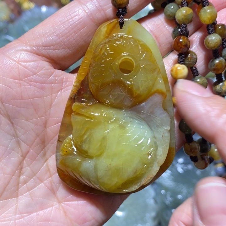 岫玉岫玉吊坠未镶嵌