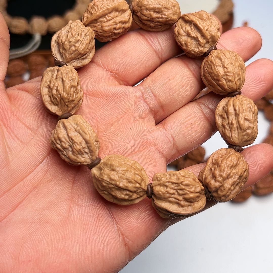 猴头核桃吊坠金蟾18