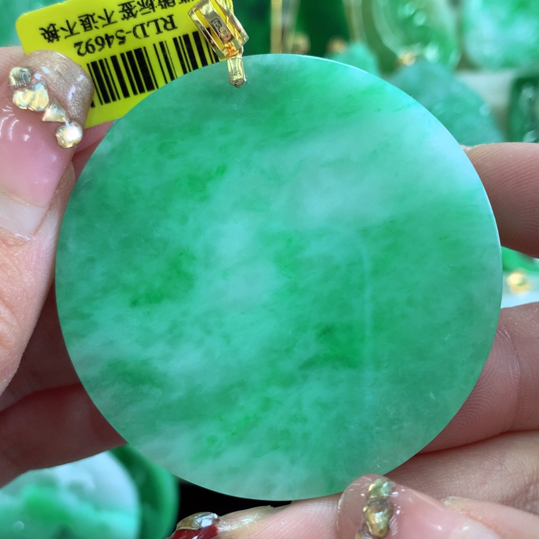 翡翠吊坠(不含链)18K金镶嵌