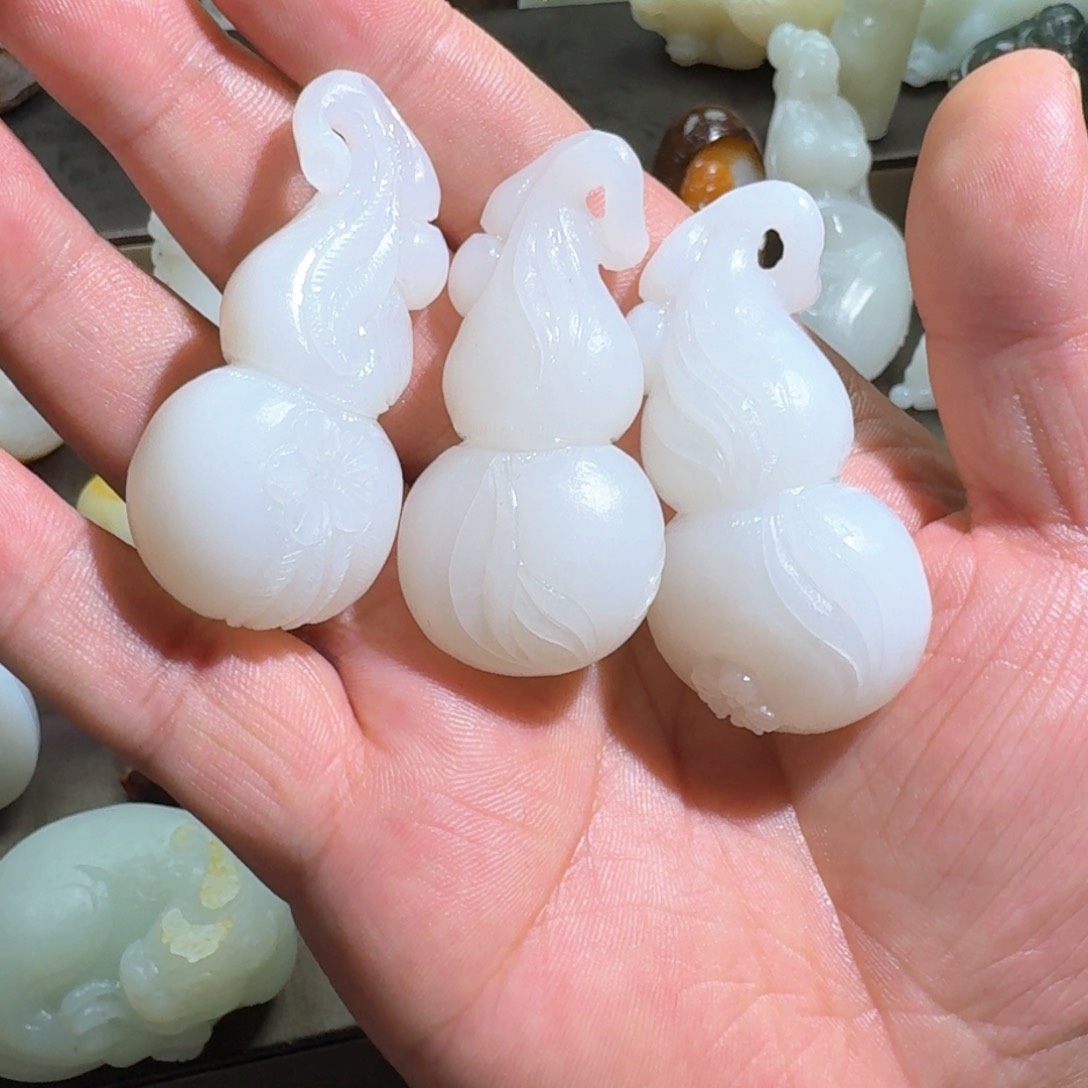 和田玉颈饰未镶嵌@***水