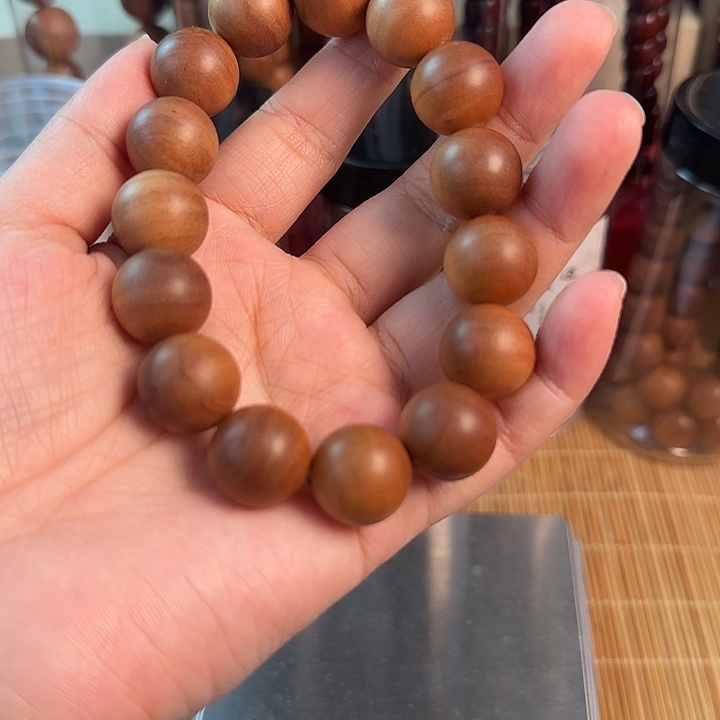 柯***男木质檀.檀.木…………….1.5横纹沉水