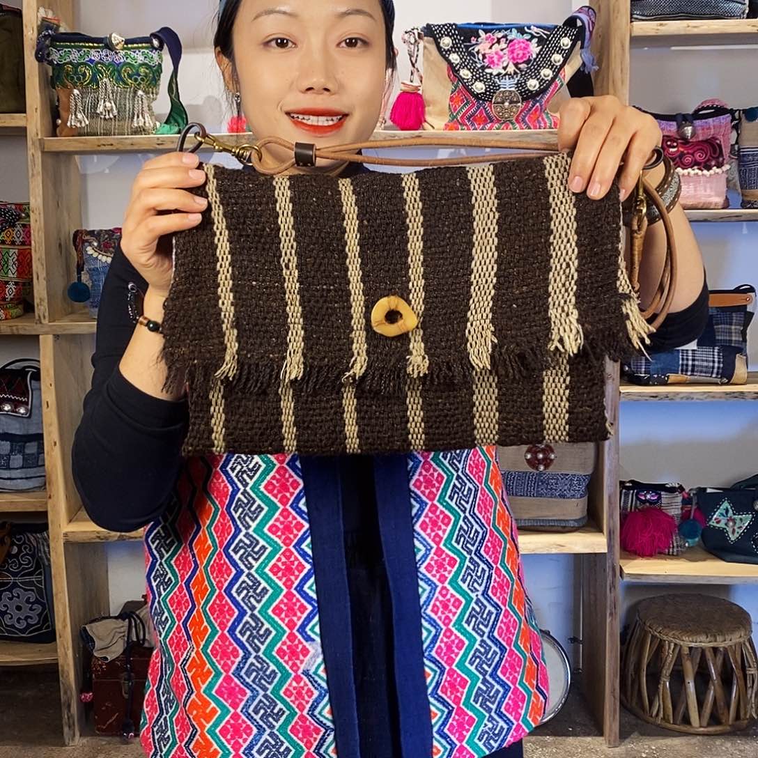 织绣手工制作工艺包包