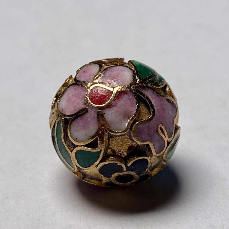 铜胎掐丝珐琅彩单珠，直径14毫米