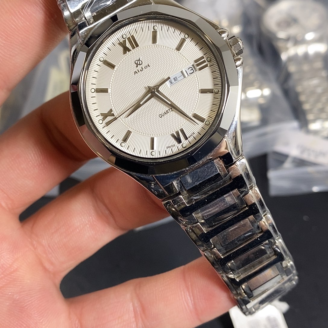 瑞士朗达孤品一只