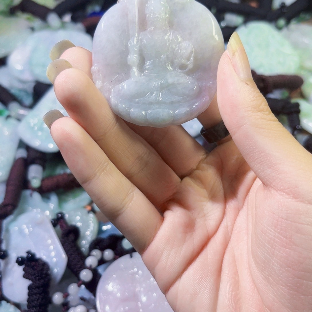 翡翠未镶嵌颈饰将d