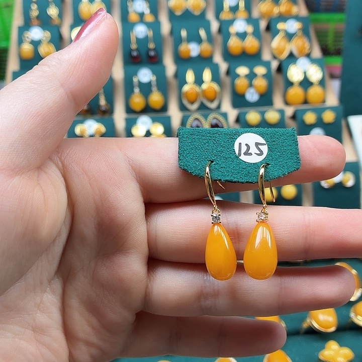 琥珀银S925镶嵌耳饰