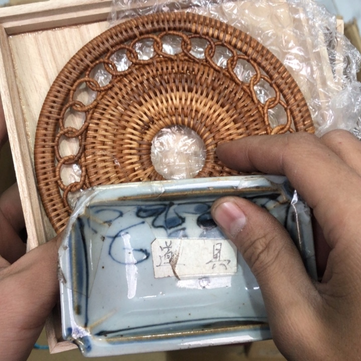 陶瓷孤品单件车里拍